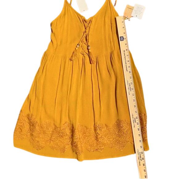 Taylor & Sage Sun Dress XS Extra Spaghetti Straps Mustard Yellow Crinkle Fabric - Picture 4 of 7